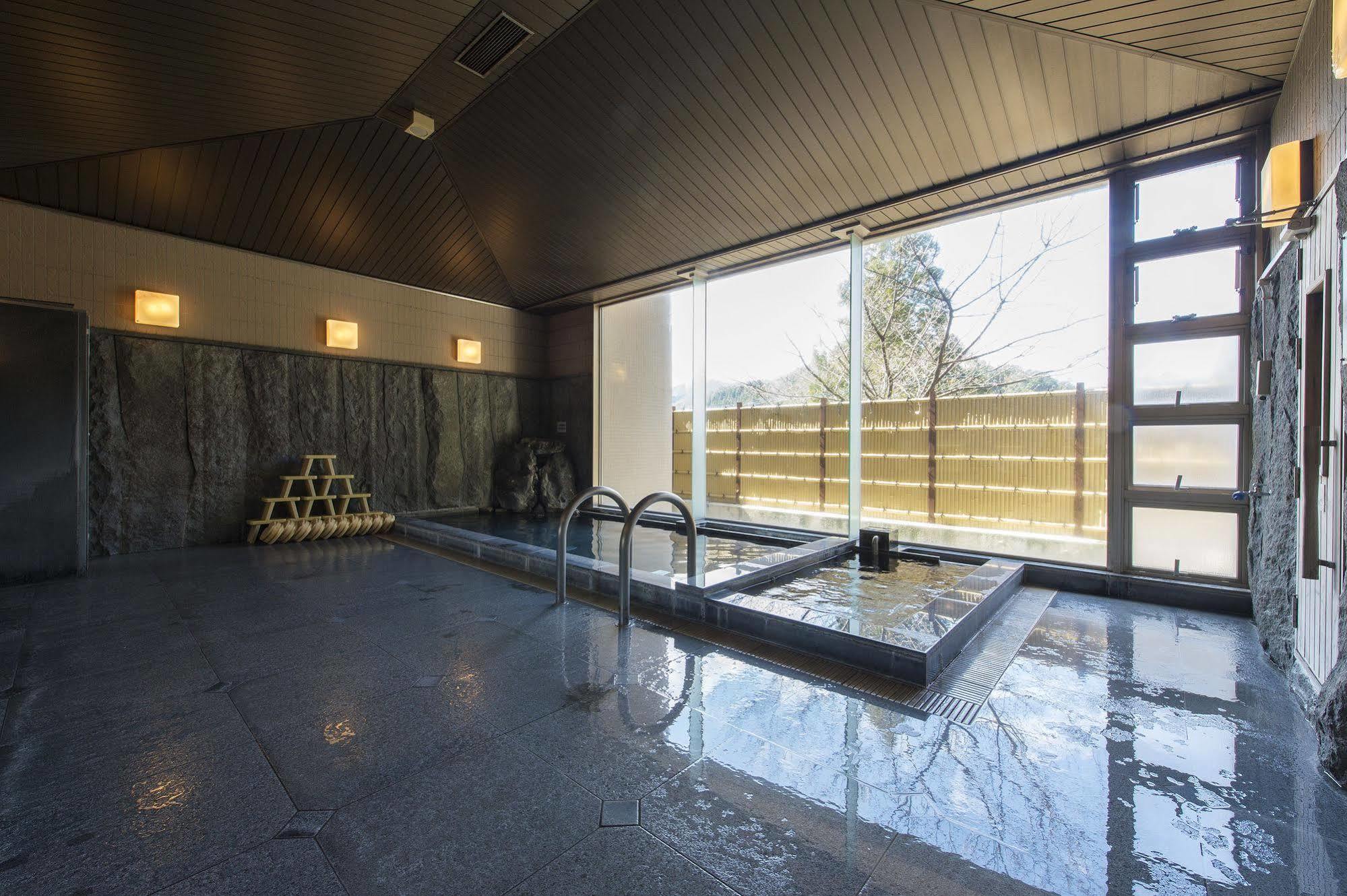 Hotel Takachiho Zewnętrze zdjęcie